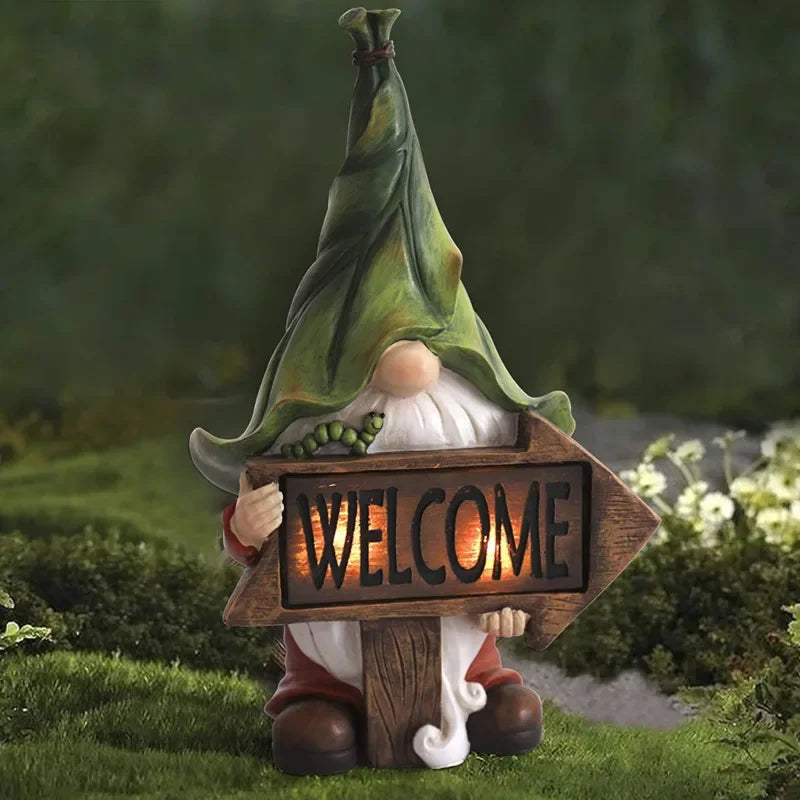 Solar LED Wizard Gnome Garden Statue Welcome Decor Figurine